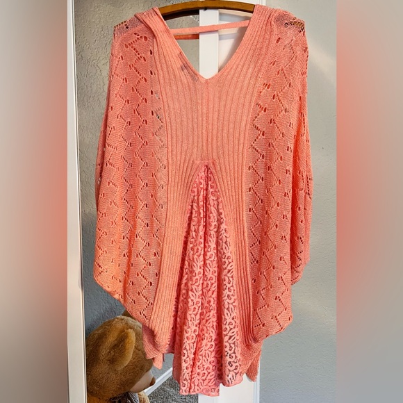 Top - Picture 4 of 5